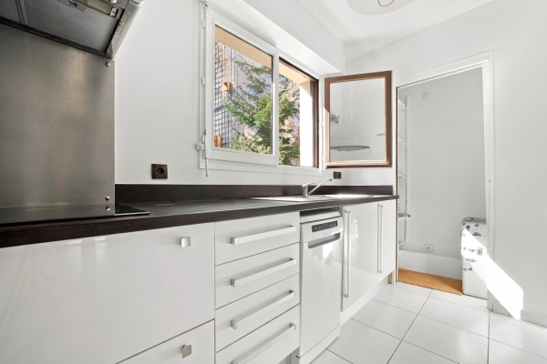 Appartement de luxe à vendre à Paris 10ème, 578 000 €, Photo 5
