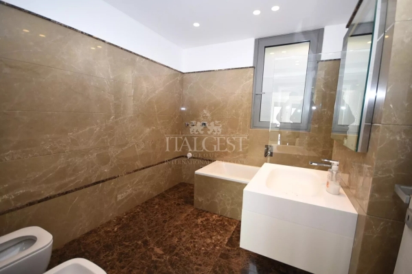 Luxury Apartment for sale in Sanremo, 695 000 €, Photo 7