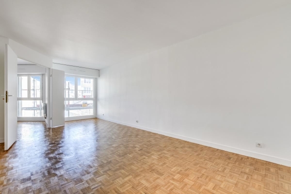 Luxury Apartment for sale in La Garenne-Colombes, 286 000 €, Photo 1