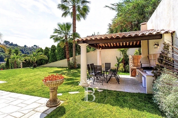 Luxury House for sale in Cagnes-sur-Mer, 2 120 000 €, Photo 3