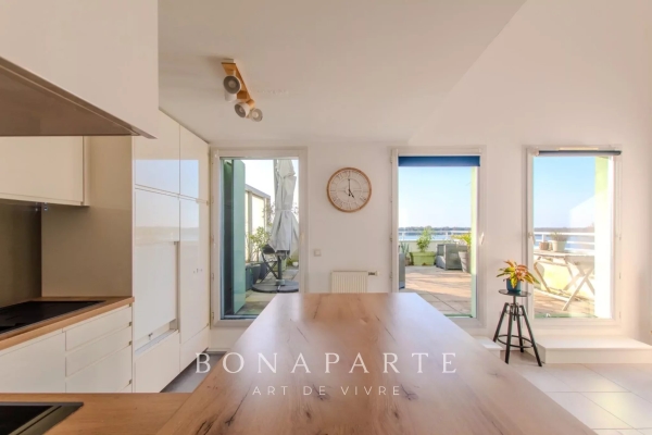 Luxury Apartment for sale in Bordeaux, 379 000 €, Photo 4