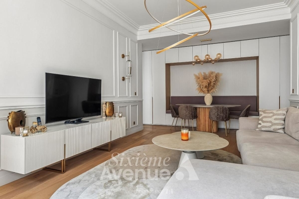 Luxury Apartment for sale in Paris 17ème, 1 050 000 €, Photo 1
