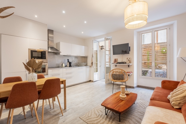 Luxury Apartment for sale in Nice, 297 000 €, Photo 1
