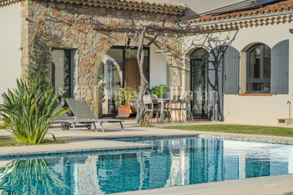 Maison de luxe à vendre à Grasse, 1 990 000 €, Photo 1