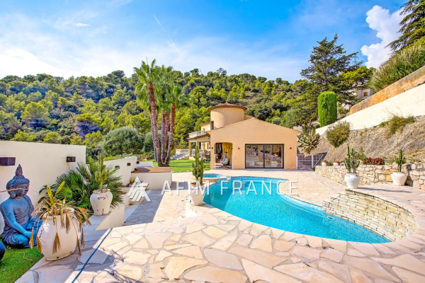 Luxury House for sale in Tourrette-Levens, 1 490 000 €, Photo 1
