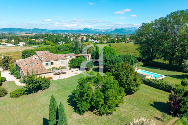 Maison de luxe à vendre à La Bégude-de-Mazenc, 1 575 000 €, Photo 2