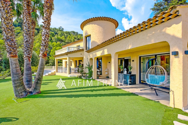 Maison de luxe à vendre à Tourrette-Levens, 1 490 000 €, Photo 3