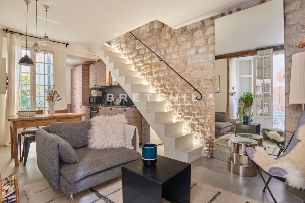 Luxury Apartment for sale in Paris 18ème, 495 000 €, Photo 1