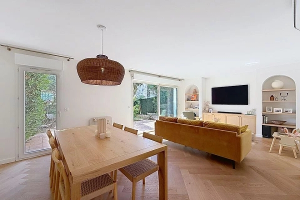Maison de luxe à vendre à Le Cannet, 569 000 €, Photo 1