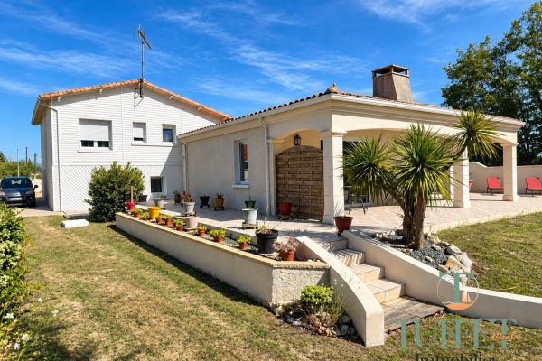 Maison de luxe à vendre à La Tremblade, 545 000 €, Photo 2