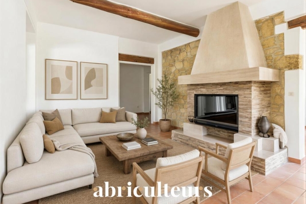Luxury House for sale in Grans, 1 264 995 €, Photo 1