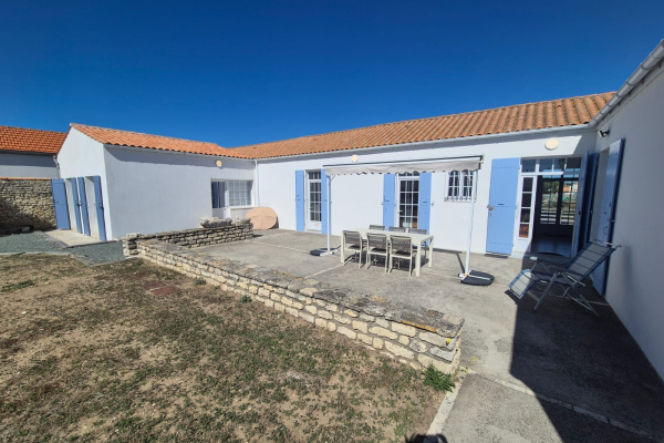 Maison de luxe à vendre à Saint-Pierre-d'Oléron, 592 800 €, Photo 1