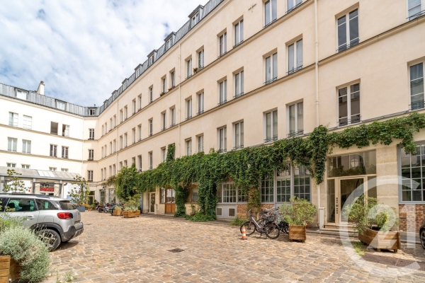 Appartement de luxe à vendre à Paris 11ème, 450 000 €, Photo 2