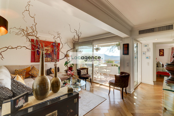 Appartement de luxe à vendre à Mandelieu-la-Napoule, 1 080 000 €, Photo 2