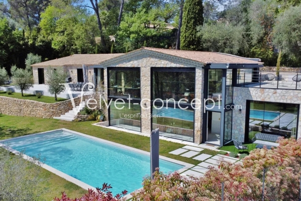 Maison de luxe à vendre à Valbonne, 2 990 000 €, Photo 1