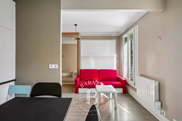 Appartement de luxe à vendre à Paris 7ème, 300 000 €, Photo 1
