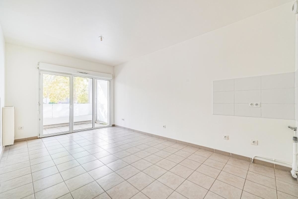 Luxury Apartment for sale in Massy, 225 000 €, Photo 1