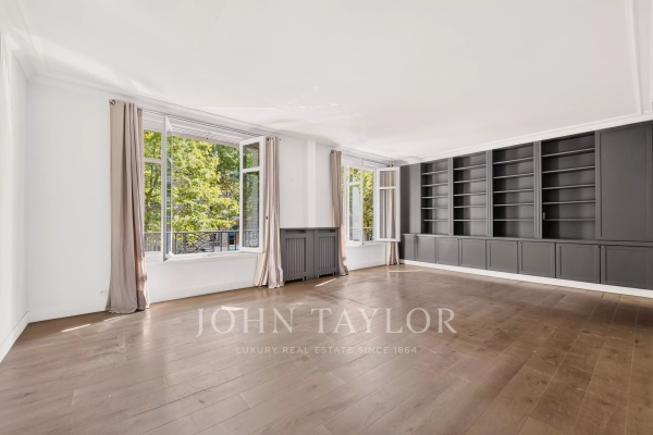 Luxury Apartment for sale in Paris 16ème, 1 250 000 €, Photo 2