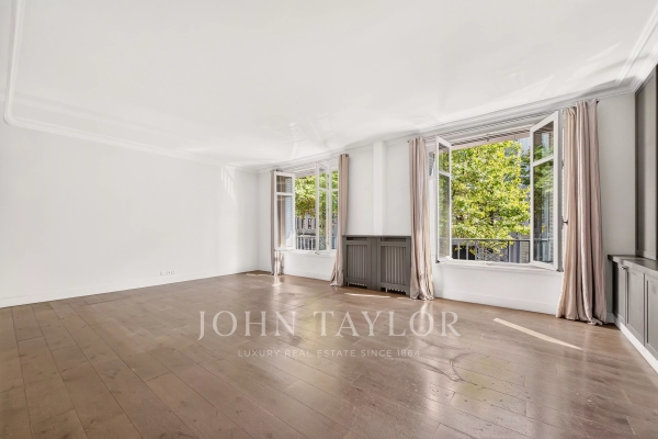 Luxury Apartment for sale in Paris 16ème, 1 250 000 €, Photo 3