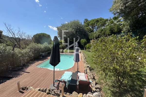 Luxury House for sale in Mougins, 895 000 €, Photo 3