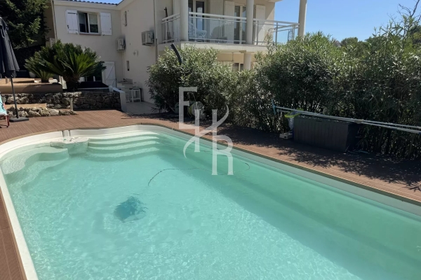 Luxury House for sale in Mougins, 895 000 €, Photo 5