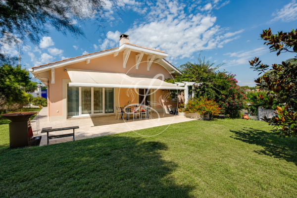 Maison de luxe à vendre à Biarritz, 1 375 000 €, Photo 2