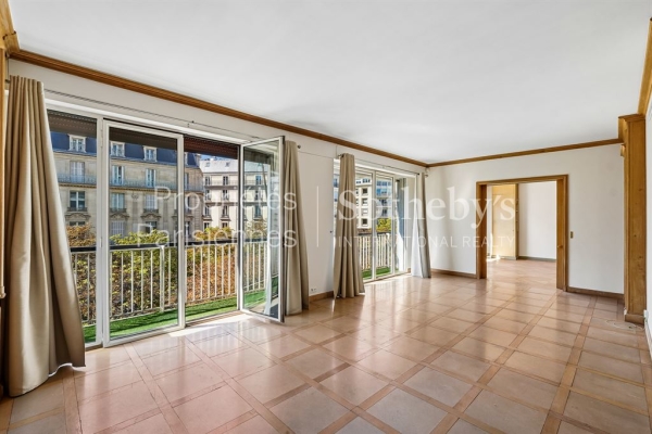 Luxury Apartment for sale in Paris 8ème, 2 250 000 €, Photo 3