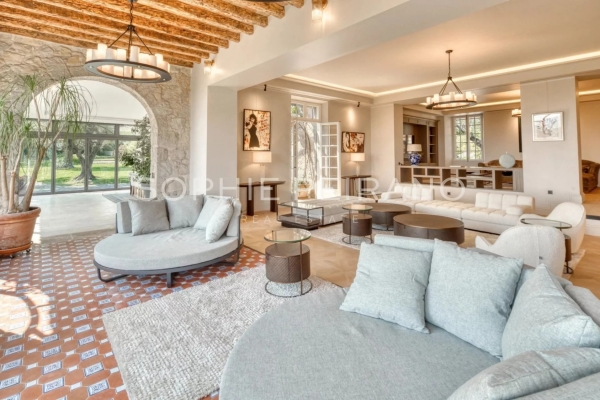 Luxury House for sale in Mougins, 27 900 000 €, Photo 5