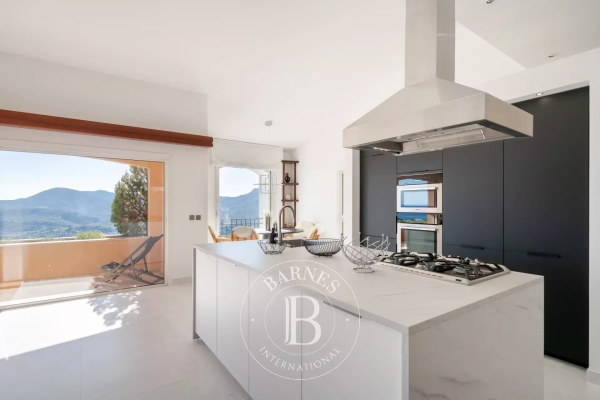 Luxury House for sale in Mandelieu-la-Napoule, 2 490 000 €, Photo 5