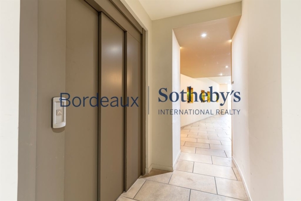 Luxury Apartment for sale in Bordeaux, 1 985 000 €, Photo 3