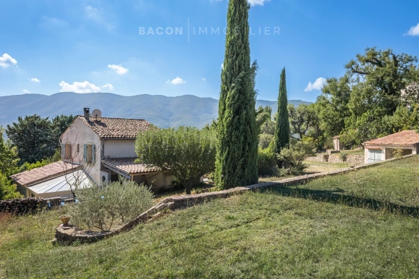 Luxury House for sale in Saint-Martin-de-Castillon, 477 000 €, Photo 5