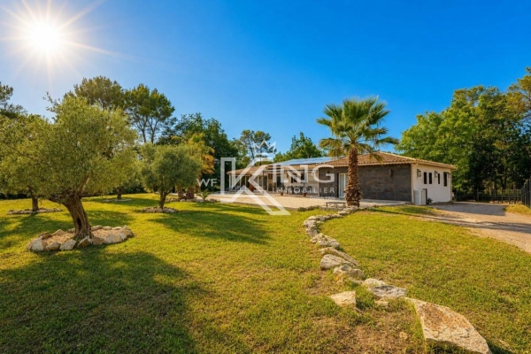 Maison de luxe à vendre à Trans-en-Provence, 990 000 €, Photo 1