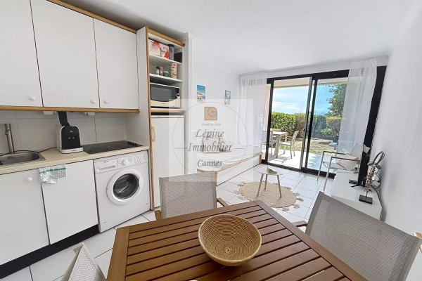 Appartement de luxe à vendre à Cannes, 195 000 €, Photo 2