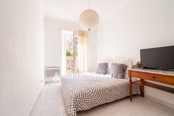 Appartement de luxe à vendre à Nice, 300 000 €, Photo 2