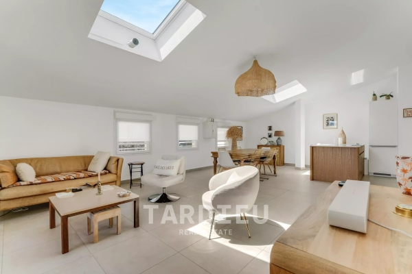 Appartement de luxe à vendre à Cogolin, 950 000 €, Photo 3