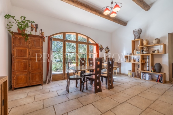 Maison de luxe à vendre à Taillades, 890 000 €, Photo 6