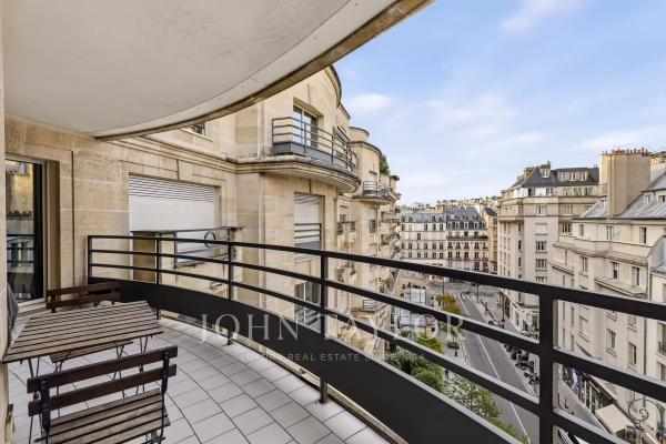 Luxury Apartment for sale in Paris 16ème, 1 350 000 €, Photo 1