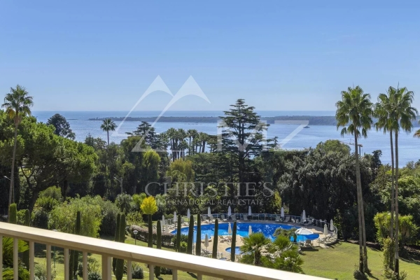 Luxury Apartment for sale in Cannes, 1 740 000 €, Photo 1