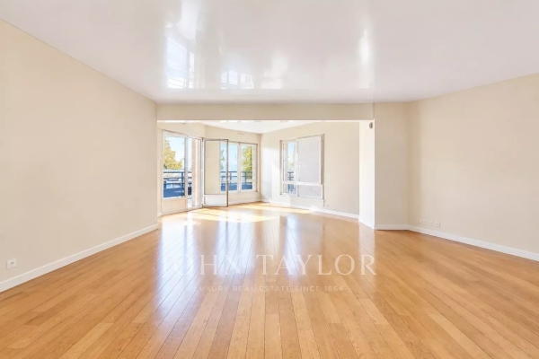Luxury Apartment for sale in Paris 16ème, 1 350 000 €, Photo 2