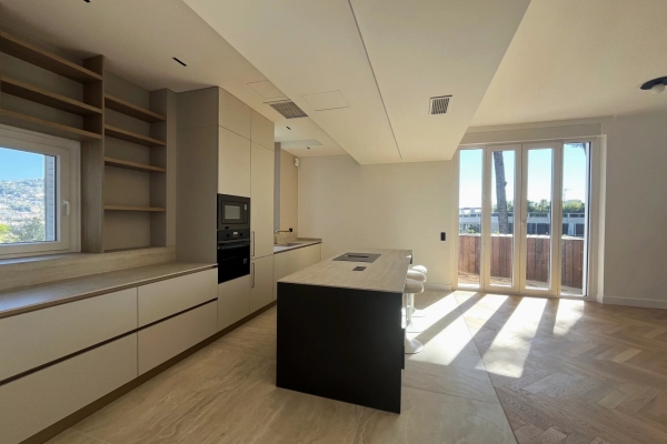 Luxury Apartment for sale in Le Cannet, 999 000 €, Photo 2