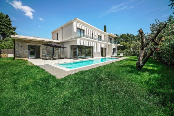 Luxury House for sale in Mougins, 2 650 000 €, Photo 1