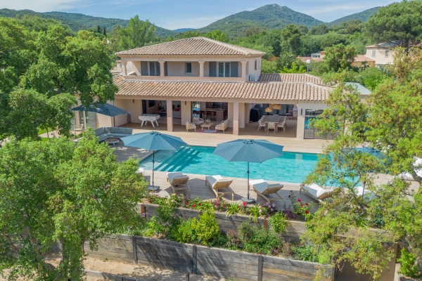 Luxury House for sale in Grimaud, 2 550 000 €, Photo 1