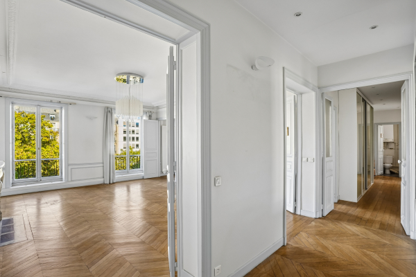 Luxury Apartment for sale in Paris 16ème, 1 500 000 €, Photo 2