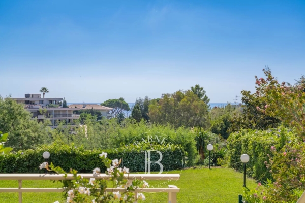 Appartement de luxe à vendre à Cannes, 975 000 €, Photo 4