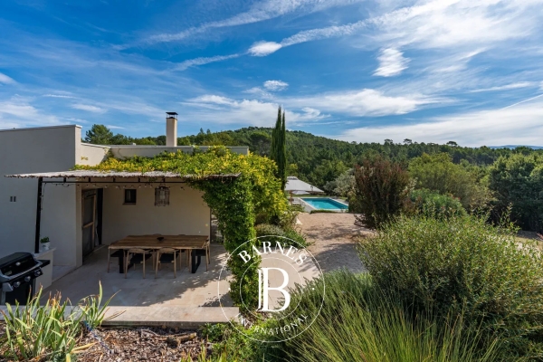 Maison de luxe à vendre à Roussillon, 2 250 000 €, Photo 5
