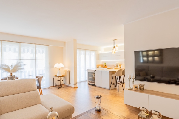 Luxury Apartment for sale in Nice, 585 000 €, Photo 2