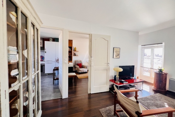 Appartement de luxe à vendre à Bordeaux, 233 000 €, Photo 2
