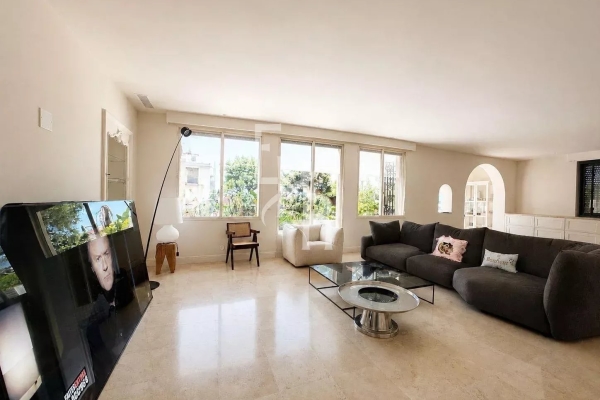 Appartement de luxe à vendre à Cannes, 1 350 000 €, Photo 2