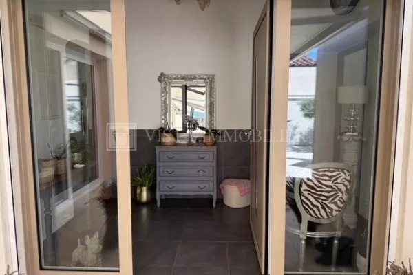 Luxury House for sale in Mollégès, 576 000 €, Photo 2
