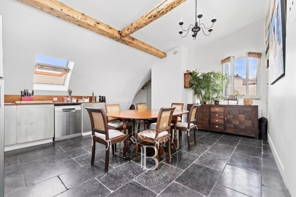 Luxury Apartment for sale in Paris 3ème, 1 045 000 €, Photo 3